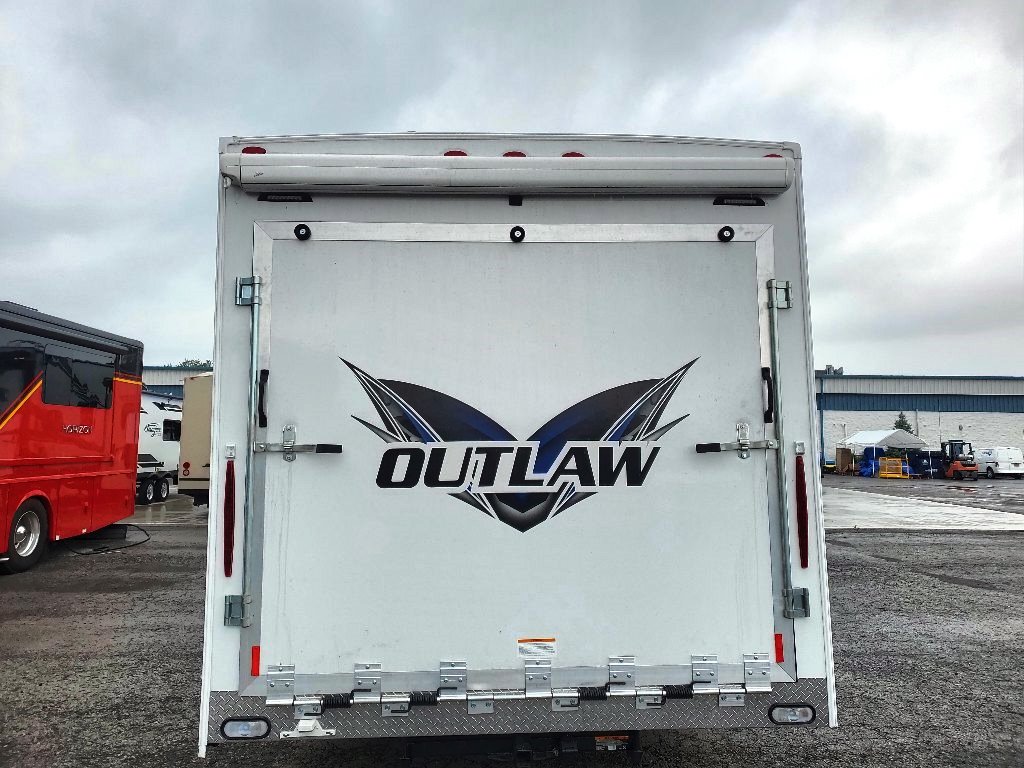 Climate-controlled transport trailer